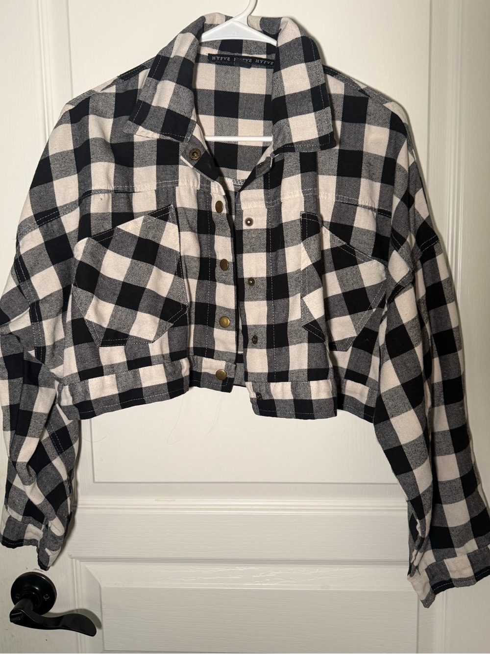Cropped Women Black and White Plaid Button-Down Shirt/Jacket